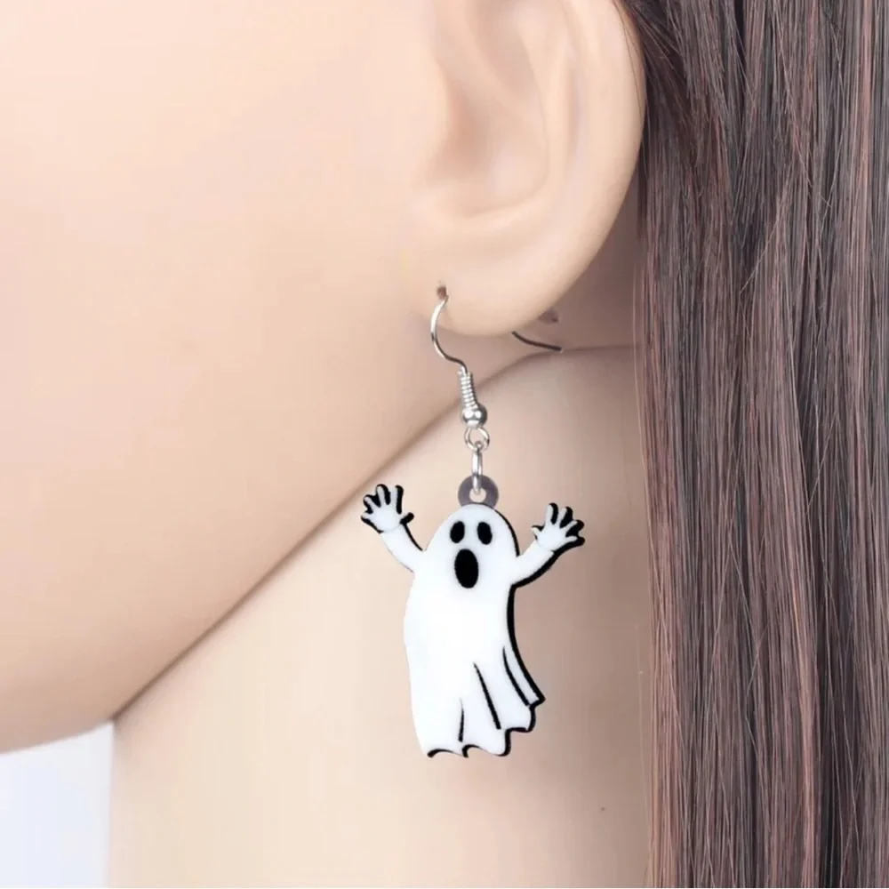 Ghost Dangle Earrings – Spooky & Cute Halloween Jewelry I NWT